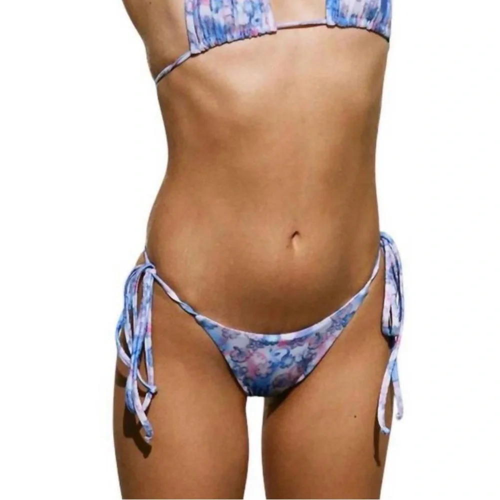 NWT-Frankie's Bikinis Pastel Floral Bikini